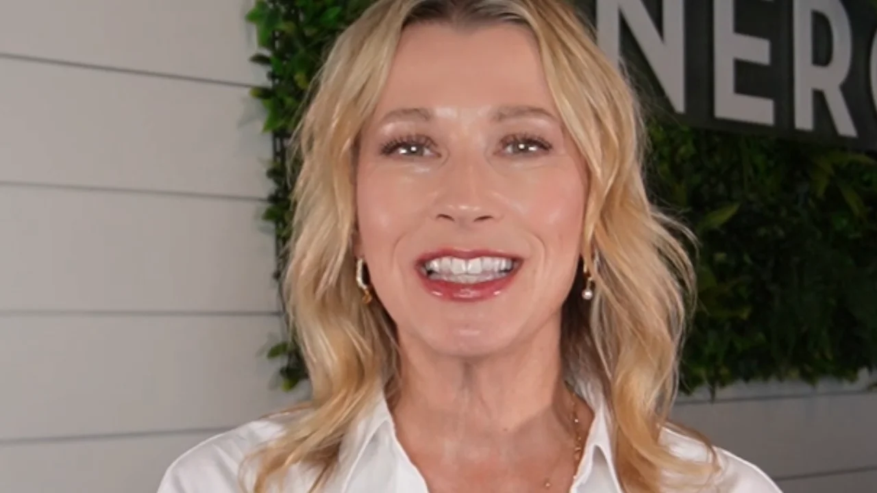 Dr. Leah Meadows Review